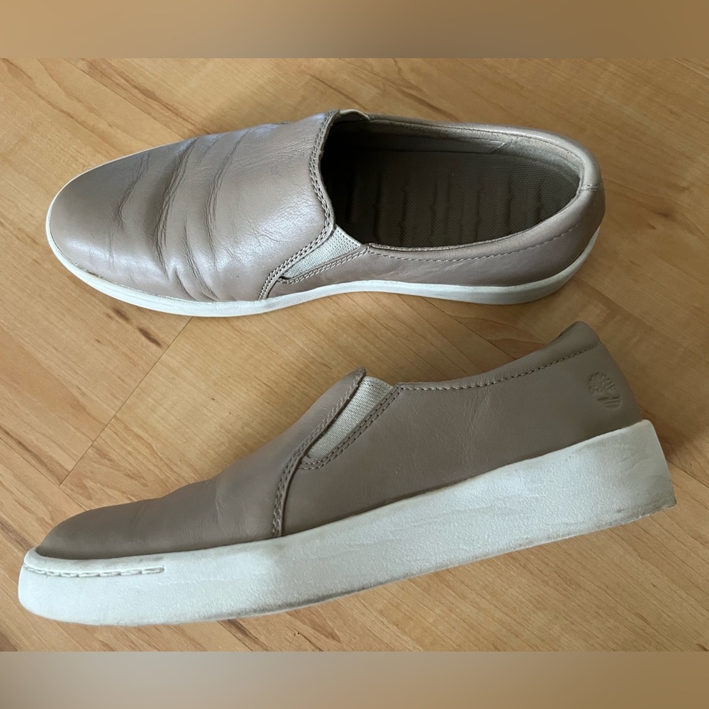 Timberland Slip-ons - Picture 4 of 9
